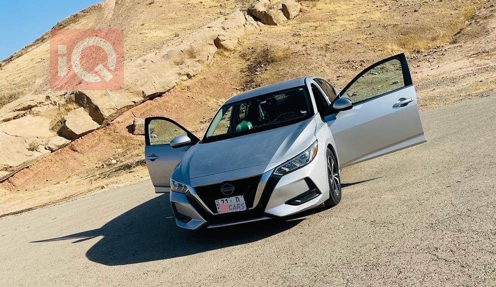 نيسان سنترا